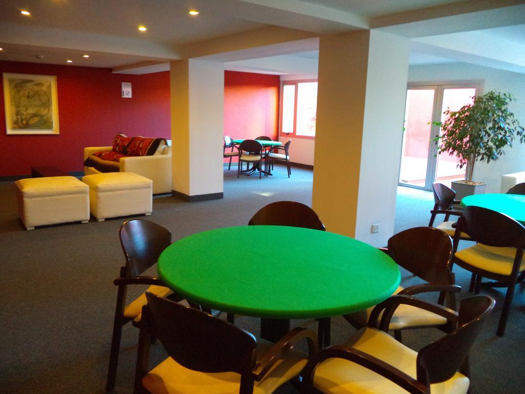 Mil810 Ushuaia Hotel エクステリア 写真